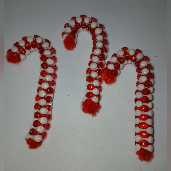 NWT Handcrated Red and White Beaded Candy Cane Ornaments. Set of 3. - Picture 2 of 5